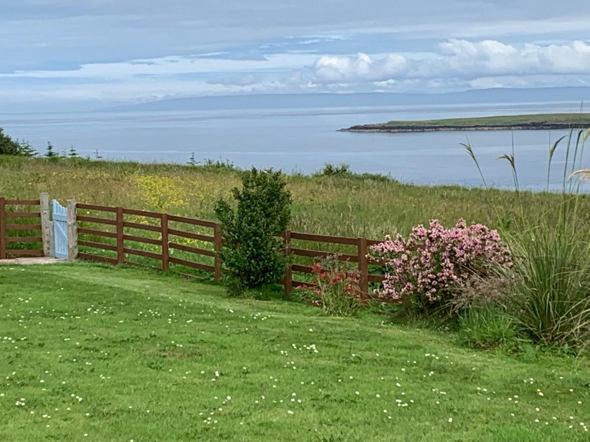 Driftwood Cottage Staffin Exterior foto