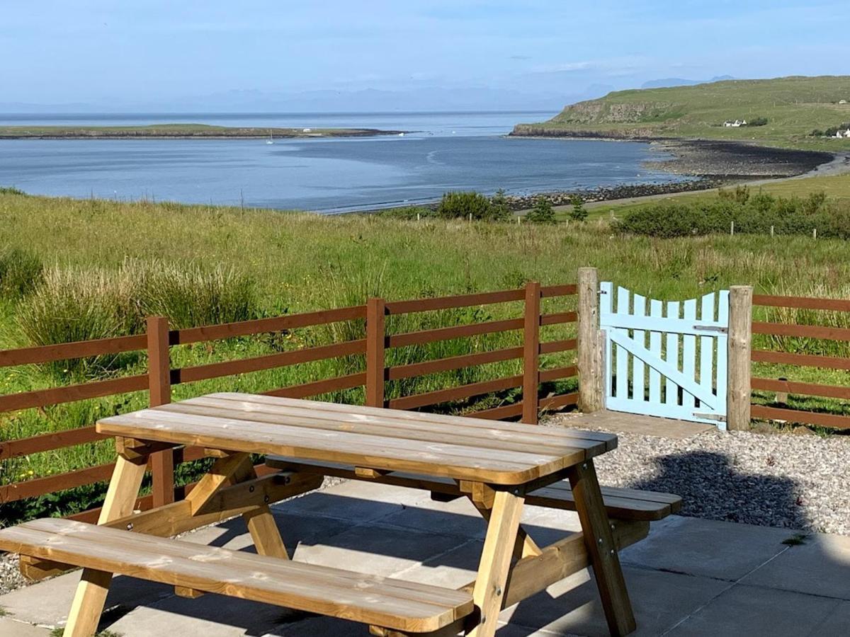 Driftwood Cottage Staffin Exterior foto