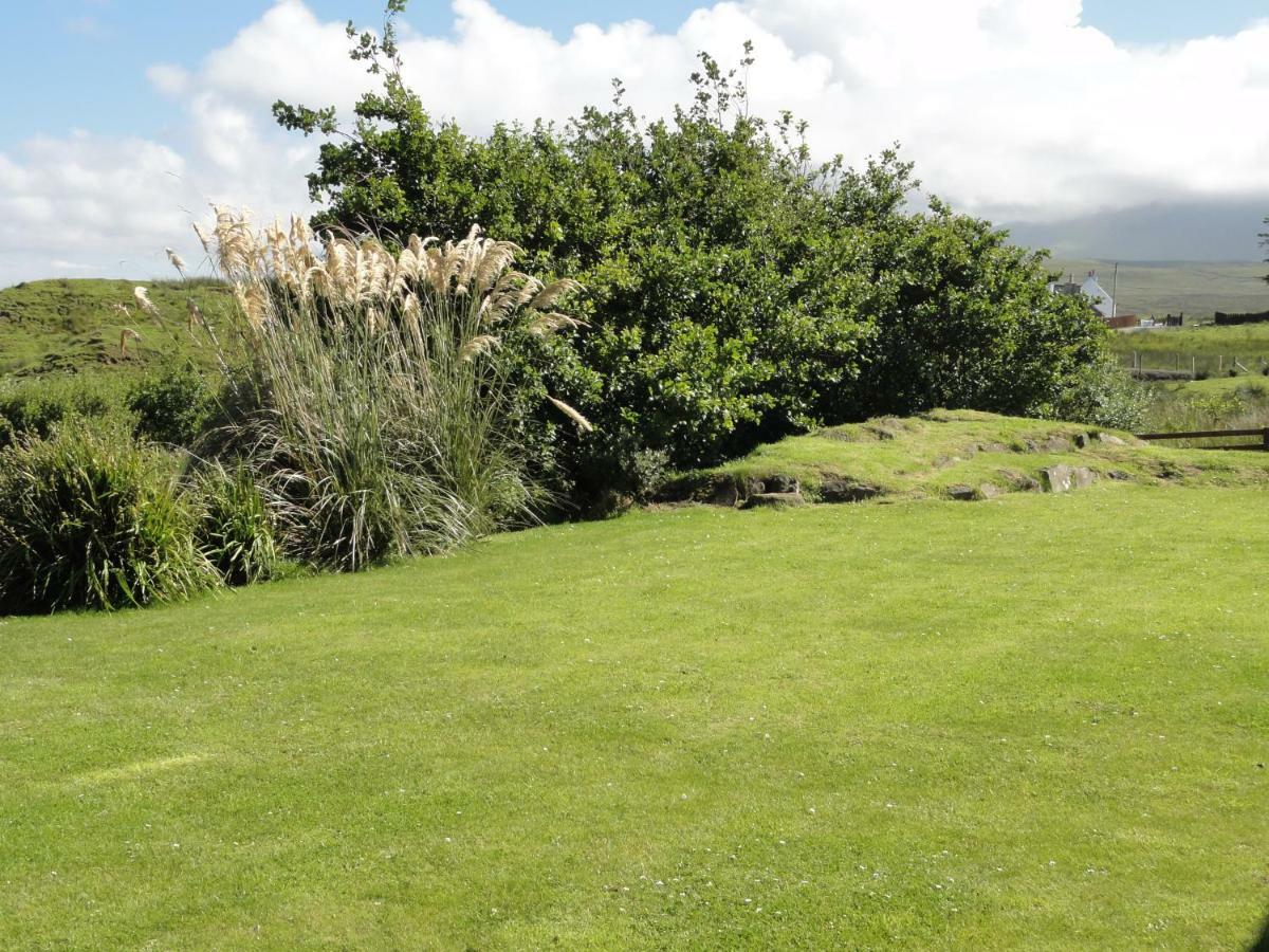 Driftwood Cottage Staffin Exterior foto